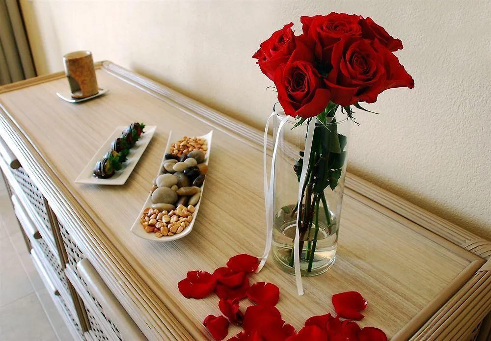 Zuana Beach Resort Santa Marta  Hotel
