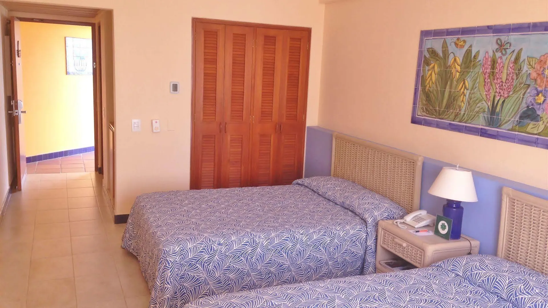 Zuana Beach Resort Santa Marta  Hotel