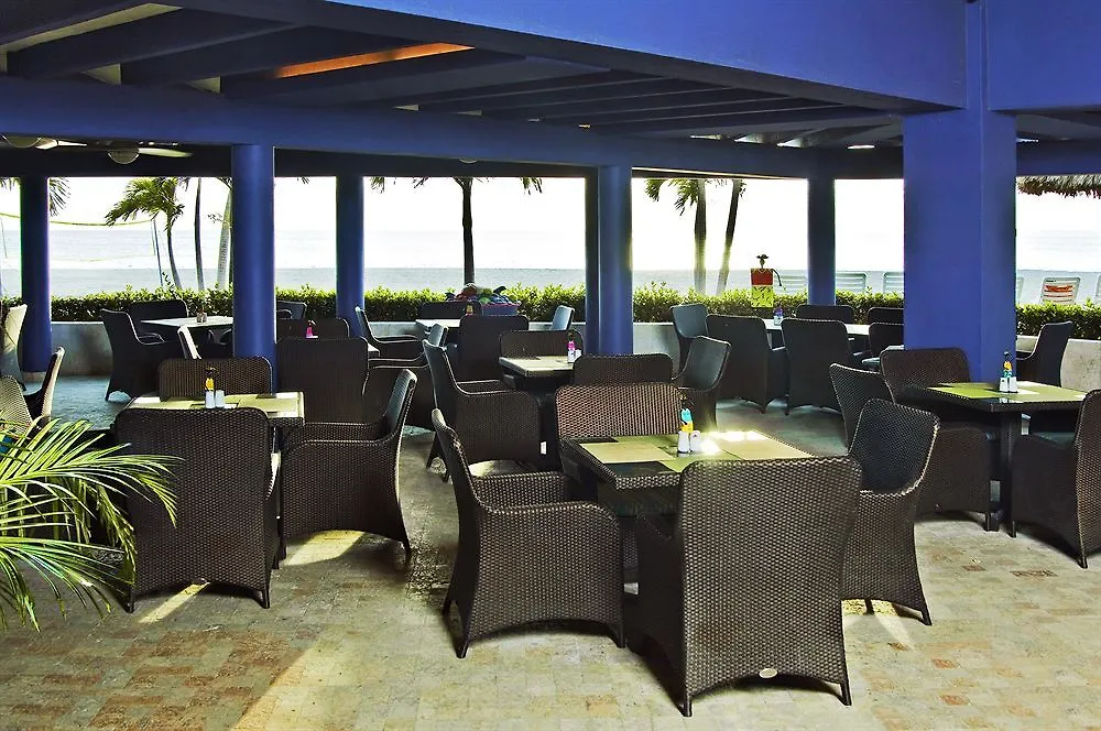 Zuana Beach Resort Santa Marta  Hotel