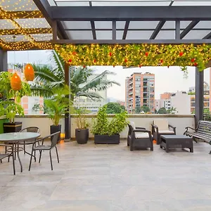  Apartment Camelot Colombia